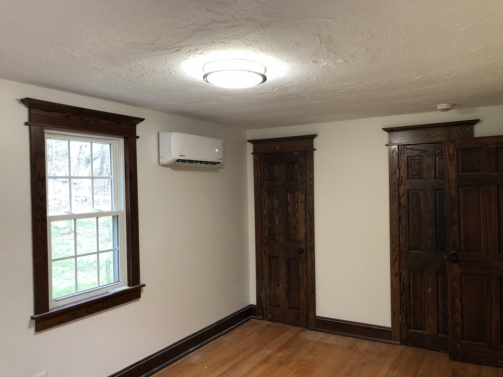 132 Main Street Rutland, MA 01543 - Photo 7 of 13
