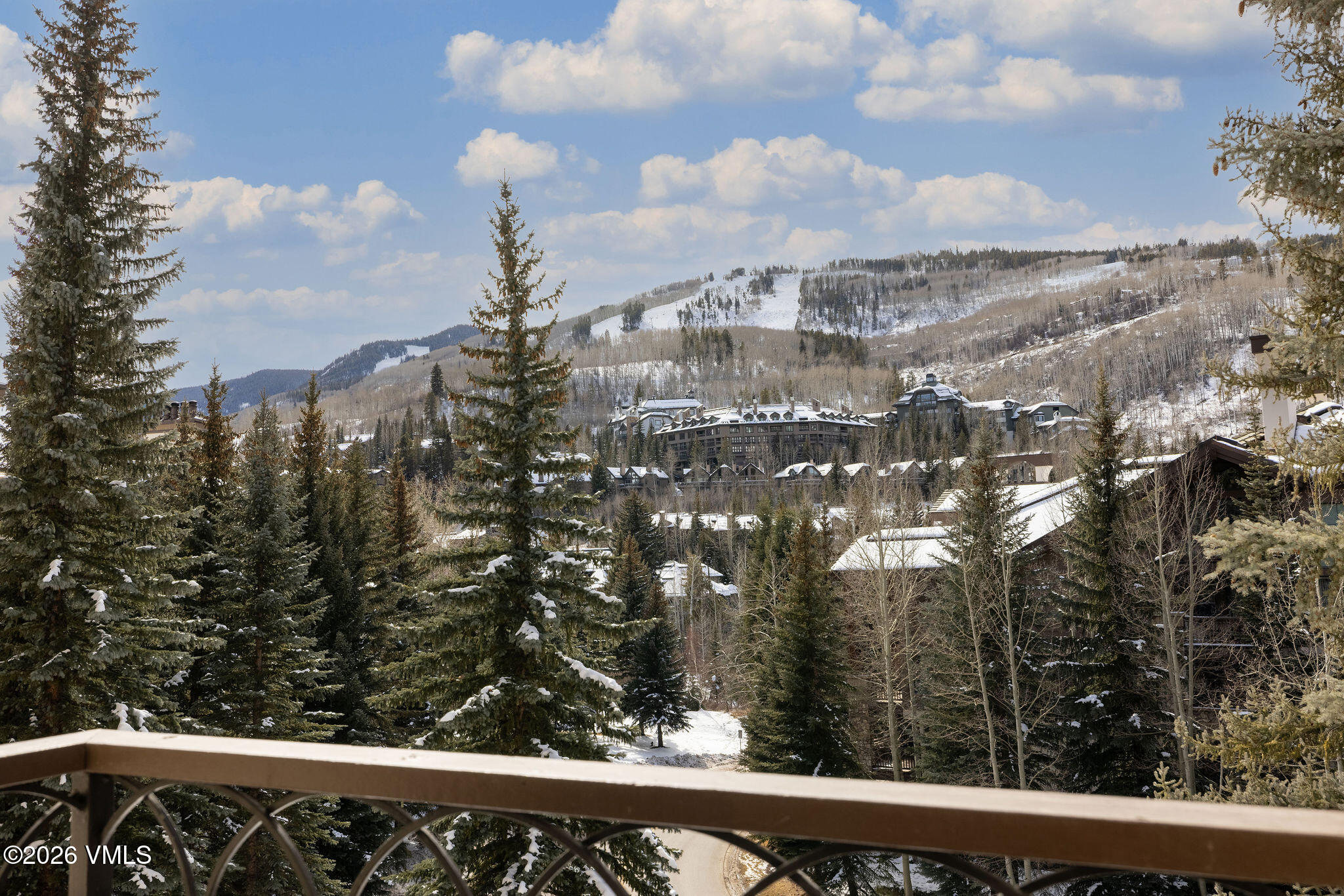 120 Offerson Road, Unit 7220/25 Beaver Creek, CO 81620 - Photo 4 of 17 a view of a city view
