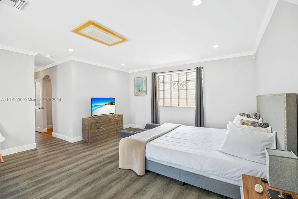 5320 Northeast 16th Terrace Fort Lauderdale, FL 33334 - Photo 16 of 41