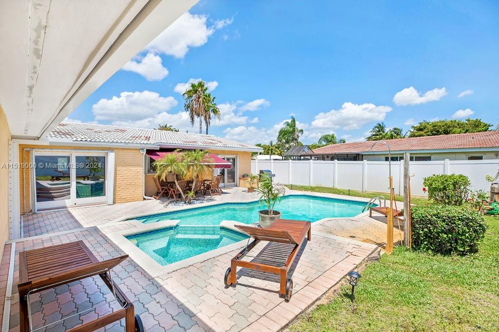 5320 Northeast 16th Terrace Fort Lauderdale, FL 33334 - Photo 34 of 41