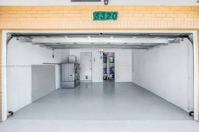 $10,000 | 5320 Northeast 16th Terrace, Fort Lauderdale, FL 33334