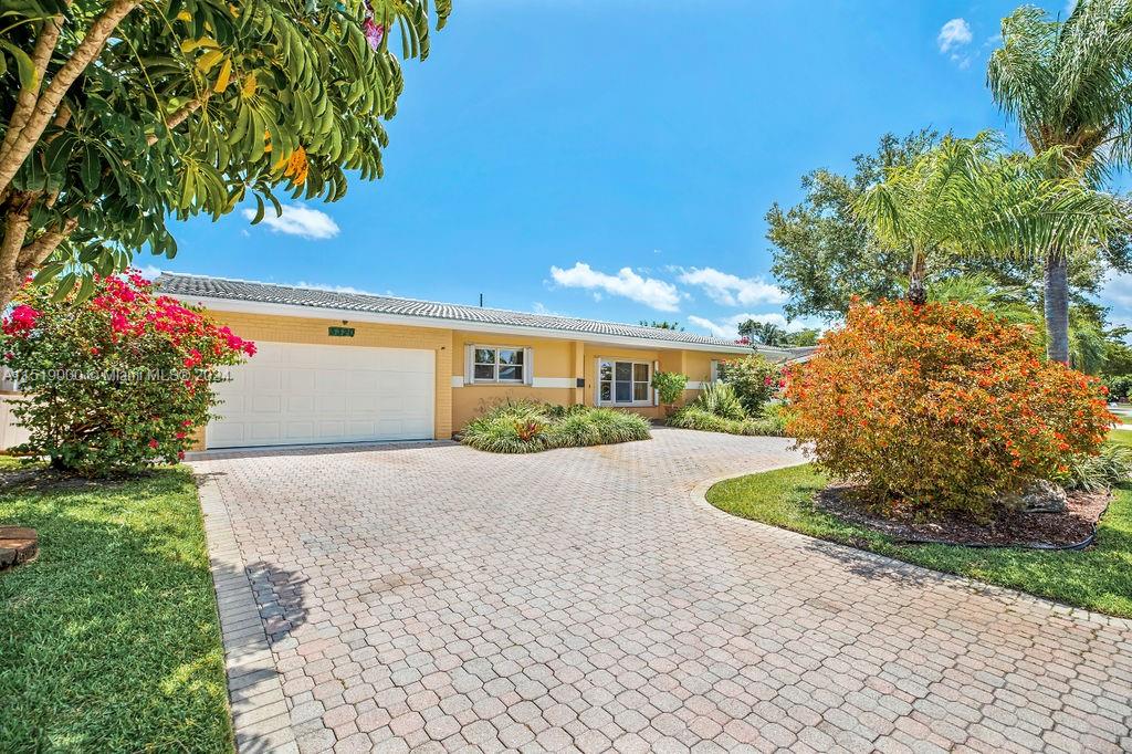 5320 Northeast 16th Terrace Fort Lauderdale, FL 33334 - Photo 39 of 41