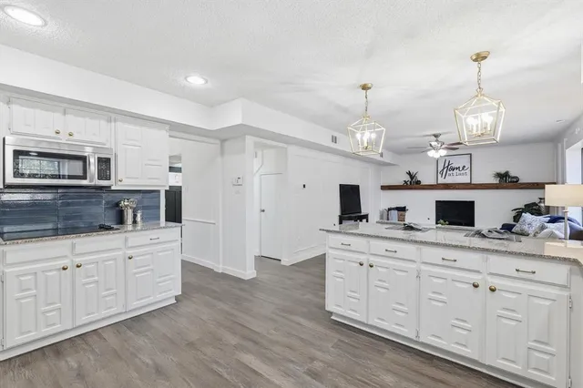 $364,500 | 2214 Parkside Drive, Denton, TX 76201