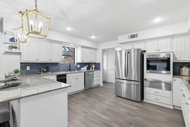 $364,500 | 2214 Parkside Drive, Denton, TX 76201