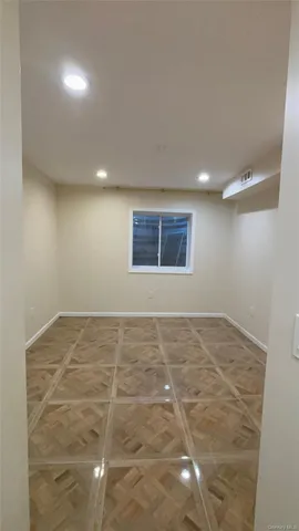 $3,600 | 127 Weatherby Lane, Central Islip, NY 11722