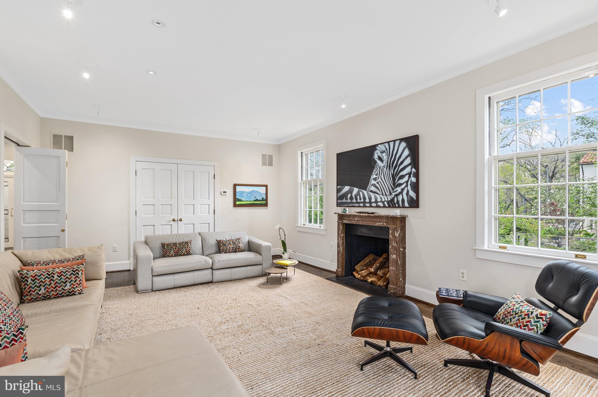 2468 Belmont Road Northwest Washington, DC 20008 - Photo 15 of 49 a living room with furniture fireplace and window