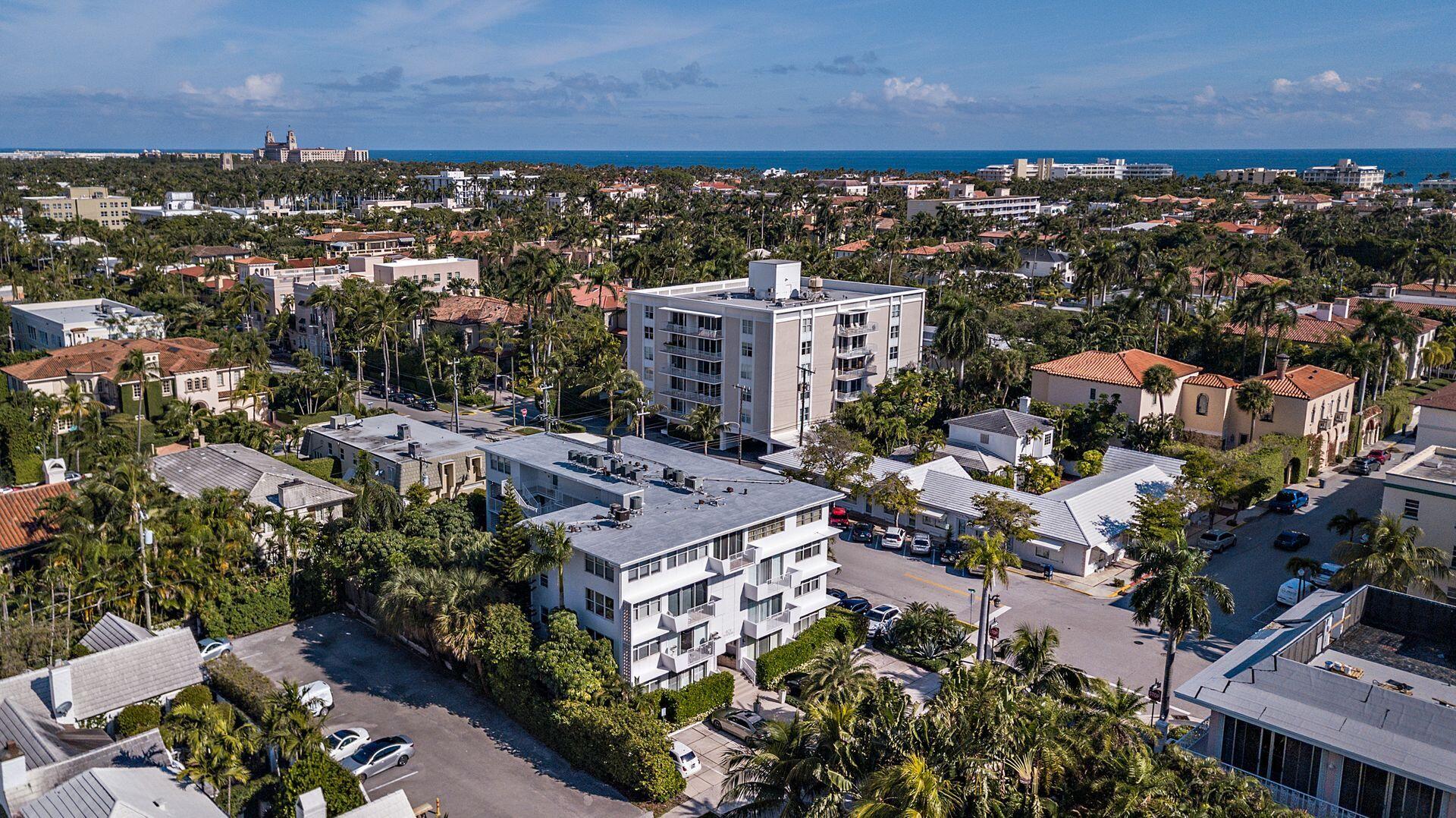 401 Peruvian Avenue, Unit 1050 Palm Beach, FL 33480 - Photo 15 of 17 an aerial view of multiple house