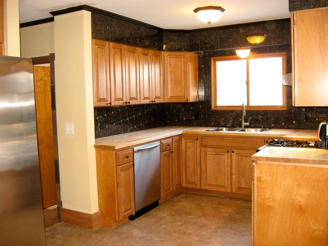 1344 West Long Lake Road Traverse City, MI 49685 - Photo 7 of 38 1810383-6.JPG