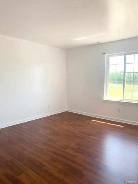 311 West Highland Road, Unit 5 Howell, MI 48843 - Photo 14 of 16