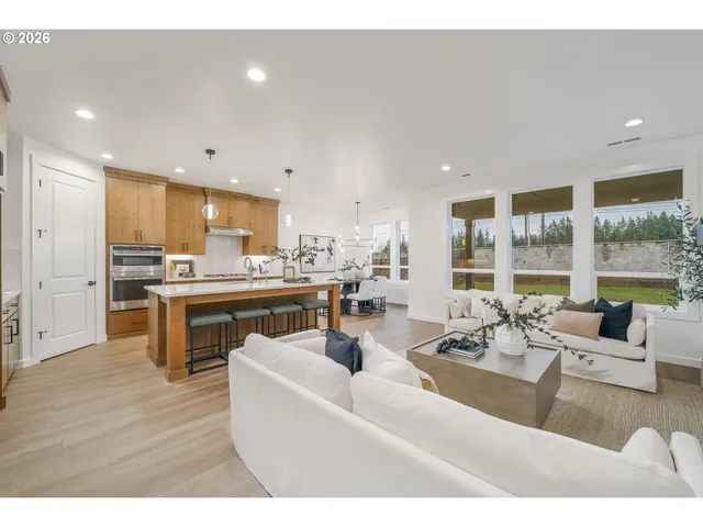 $799,900 | 1116 North 44th Place, Ridgefield, WA 98642