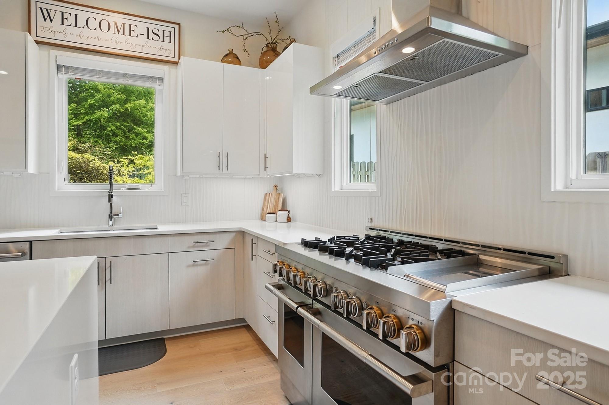 9305 Valley Road Charlotte, NC 28270 - Photo 13 of 47