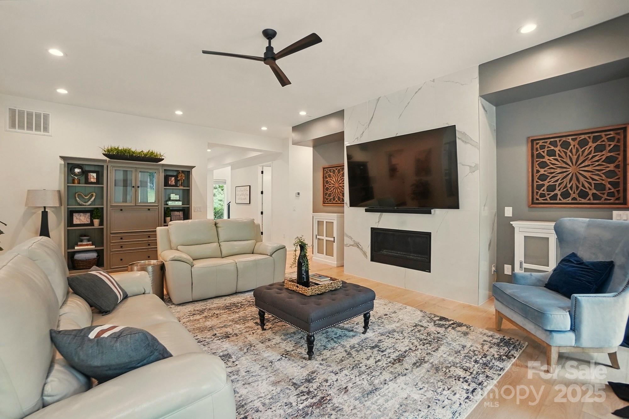 9305 Valley Road Charlotte, NC 28270 - Photo 7 of 47