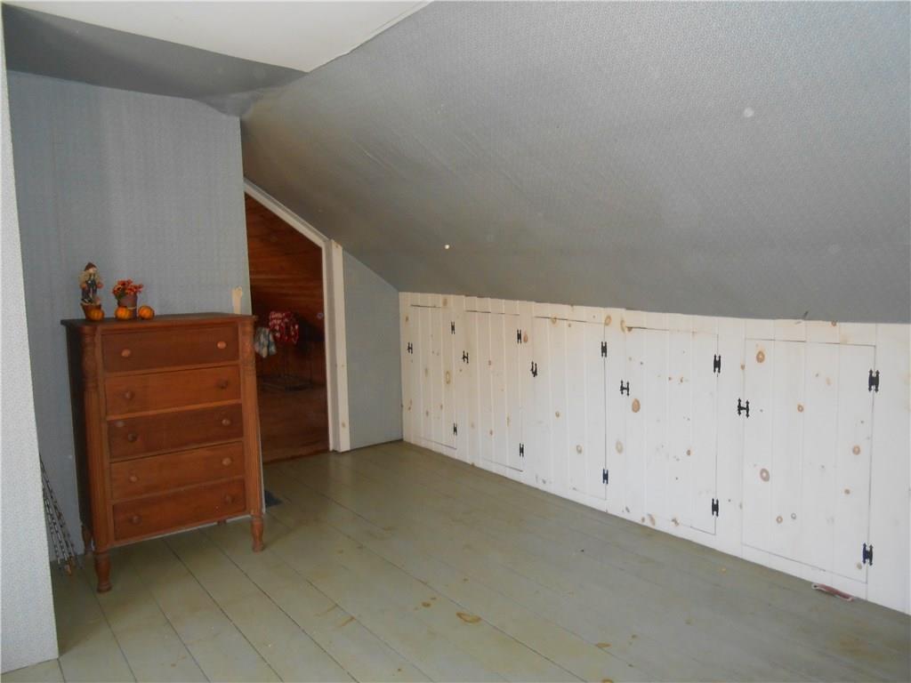 1264 Crockett Ridge Road Norway, ME 04268 - Photo 20 of 25 Built in storage in third bedroom.