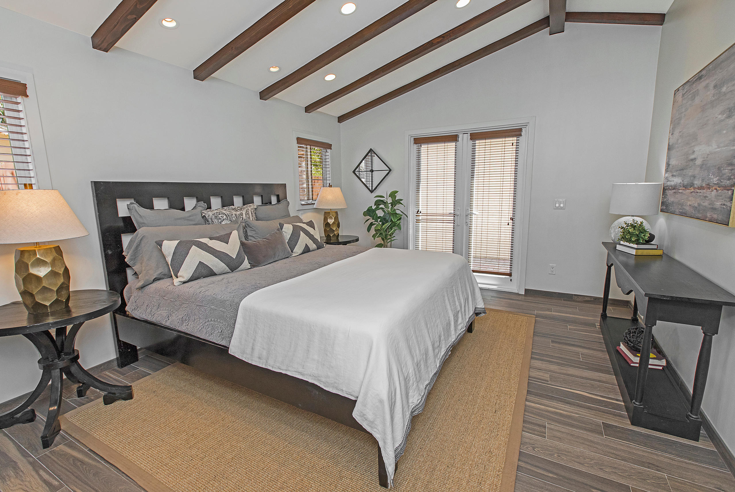 700 Northview Road Santa Barbara, CA 93105 - Photo 11 of 21 Master-700 Northview Rd