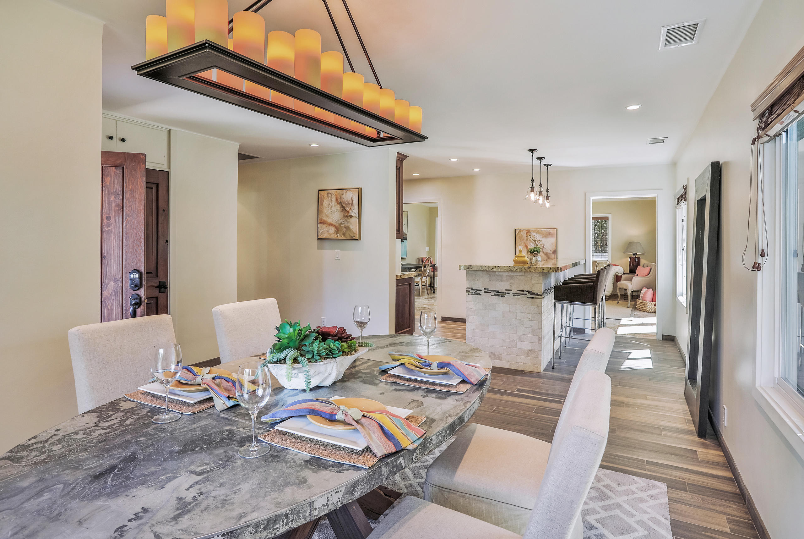 700 Northview Road Santa Barbara, CA 93105 - Photo 4 of 21 Great rm-700 Northview Rd