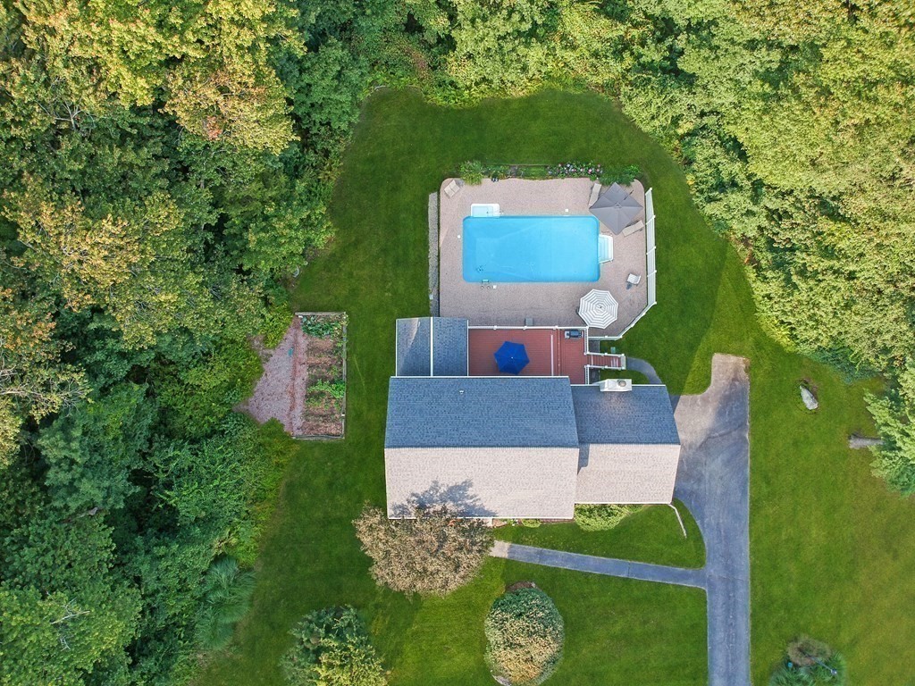 5 Judith E Lane Methuen, MA 01844 - Photo 37 of 38 an aerial view of a house having swimming pool garden