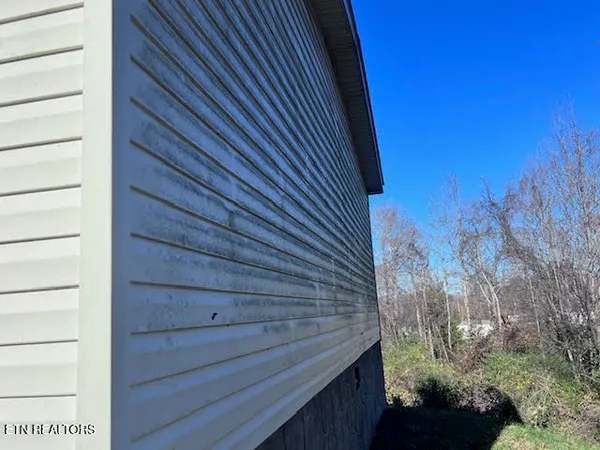 $193,900 | 123 Gray Dove Lane, Powell, TN 37849