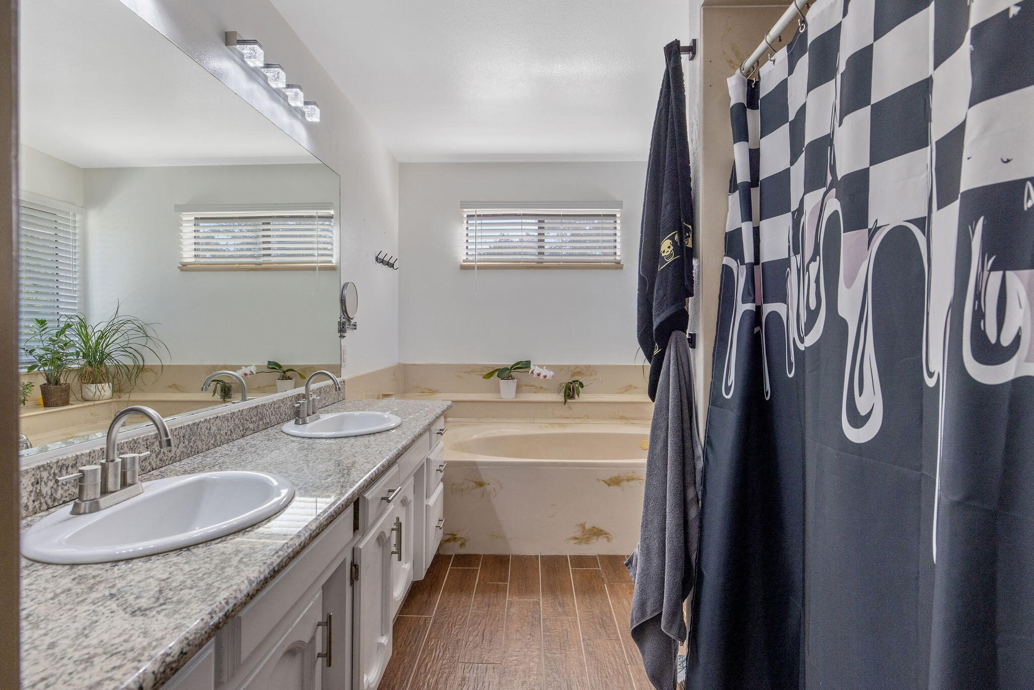 723 West Pine Street Exeter, CA 93221 - Photo 43 of 59