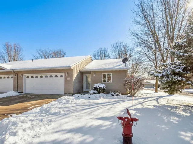 $270,000 | 600 Boulevard Avenue Northeast, Montgomery, MN 56069