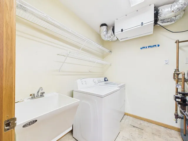 $270,000 | 600 Boulevard Avenue Northeast, Montgomery, MN 56069