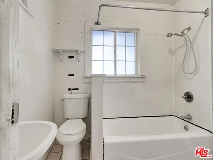 $1,375,000 | 1428 North McCadden Place, Los Angeles, CA 90028