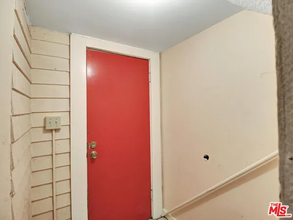 $1,375,000 | 1428 North McCadden Place, Los Angeles, CA 90028