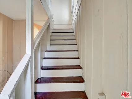 $1,375,000 | 1428 North McCadden Place, Los Angeles, CA 90028