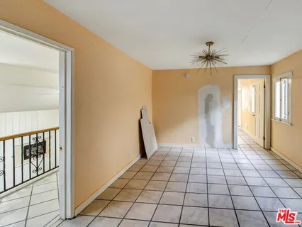 $1,375,000 | 1428 North McCadden Place, Los Angeles, CA 90028