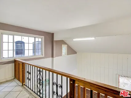 $1,375,000 | 1428 North McCadden Place, Los Angeles, CA 90028