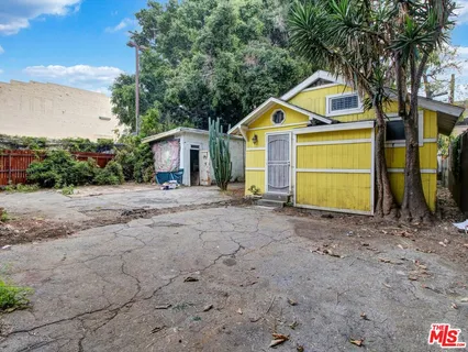 $1,375,000 | 1428 North McCadden Place, Los Angeles, CA 90028