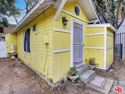 $1,375,000 | 1428 North McCadden Place, Los Angeles, CA 90028