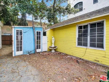 $1,375,000 | 1428 North McCadden Place, Los Angeles, CA 90028