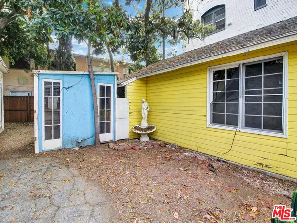 $1,375,000 | 1428 North McCadden Place, Los Angeles, CA 90028