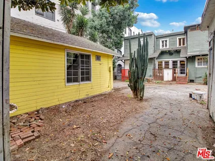 $1,250,000 | 1428 North McCadden Place, Los Angeles, CA 90028