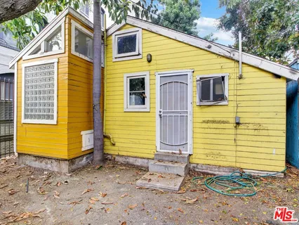 $1,375,000 | 1428 North McCadden Place, Los Angeles, CA 90028