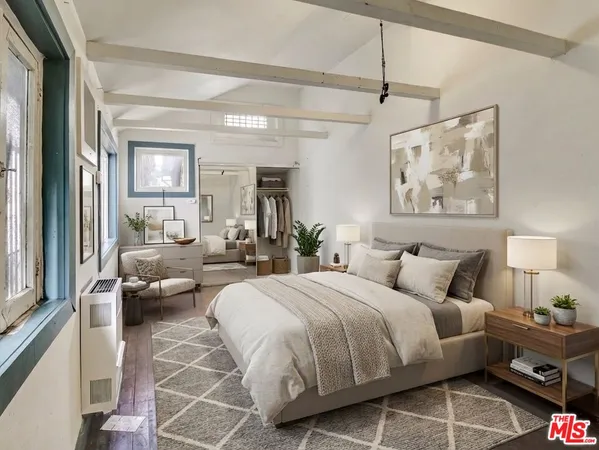 $1,375,000 | 1428 North McCadden Place, Los Angeles, CA 90028