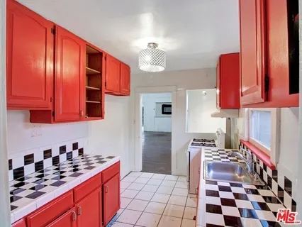 $1,375,000 | 1428 North McCadden Place, Los Angeles, CA 90028