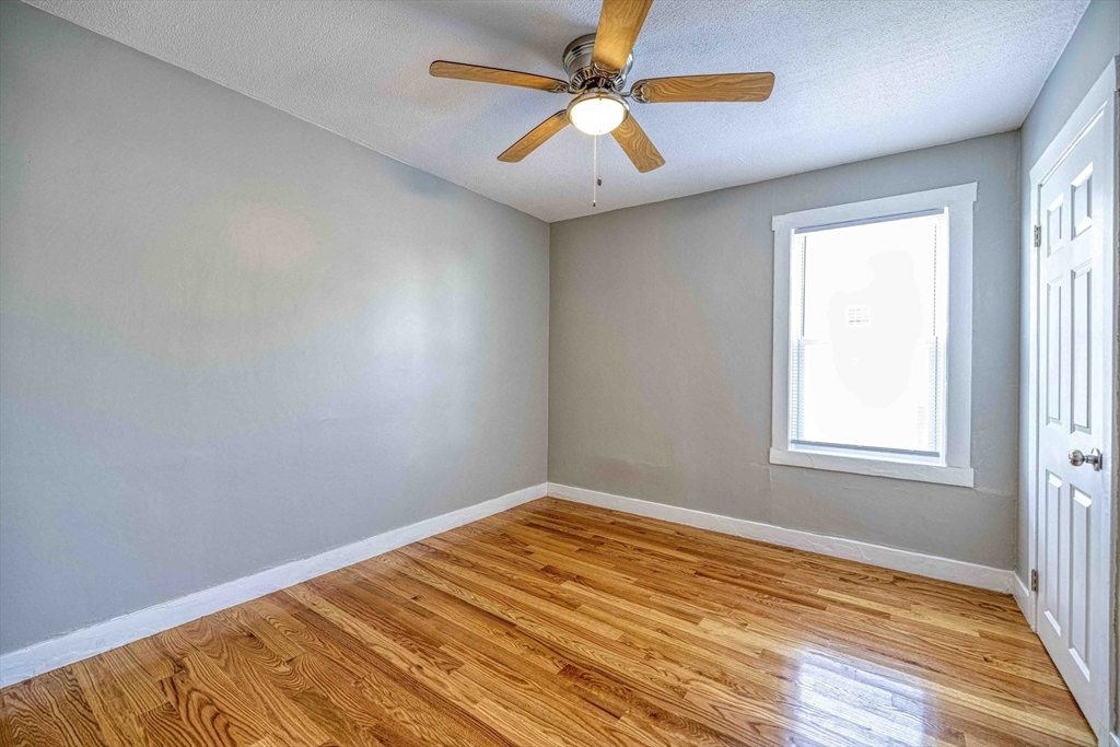 425 Anthony Street, Unit 1 Fall River, MA 02721 - Photo 11 of 15