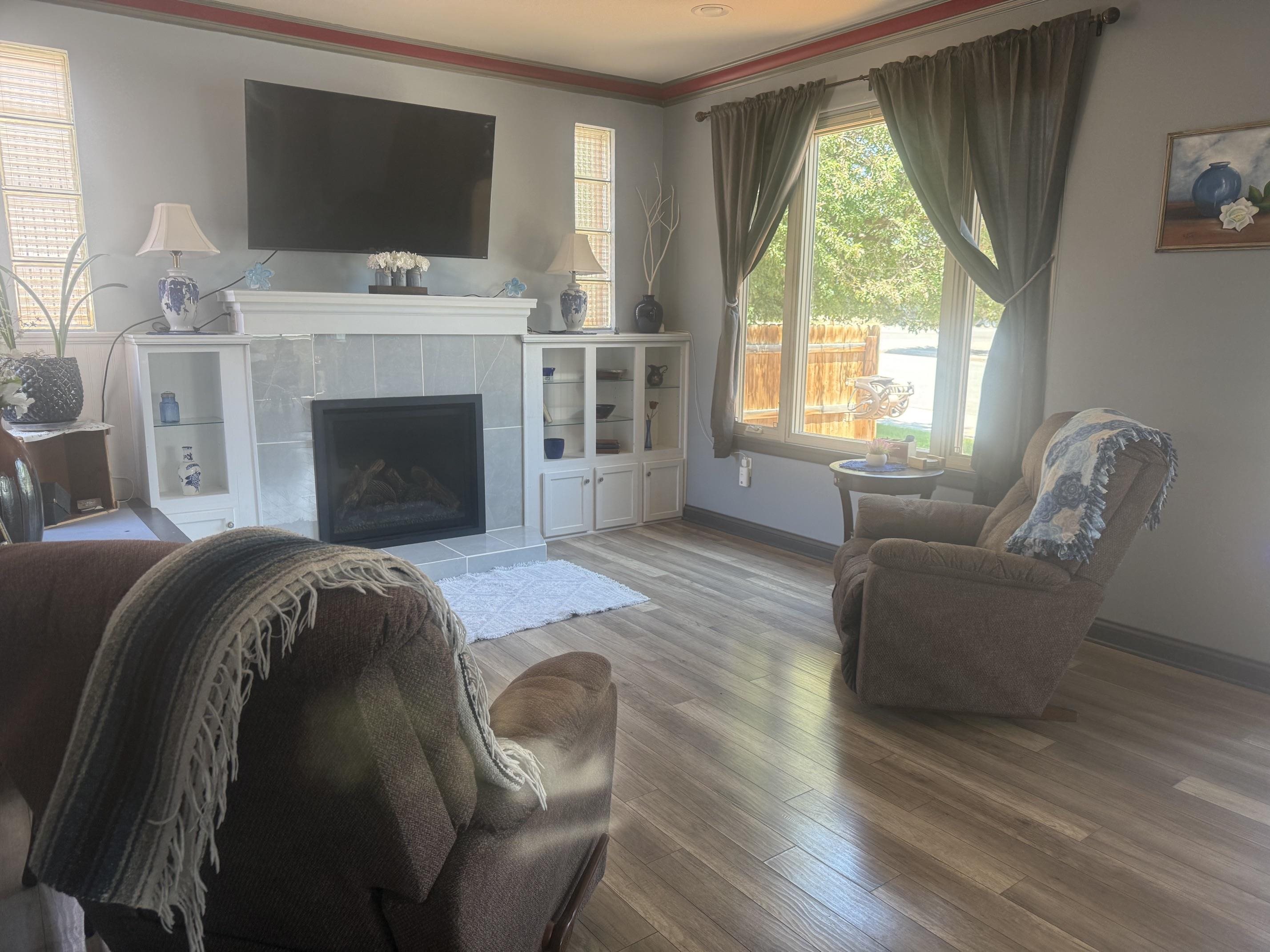 616 8th Street Rawlins, WY 82301 - Photo 3 of 48