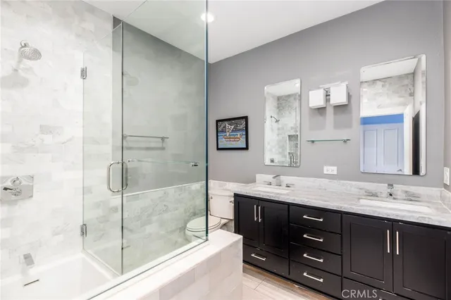 $699,000 | 425 East Ocean Boulevard, Unit 320, Long Beach, CA 90802