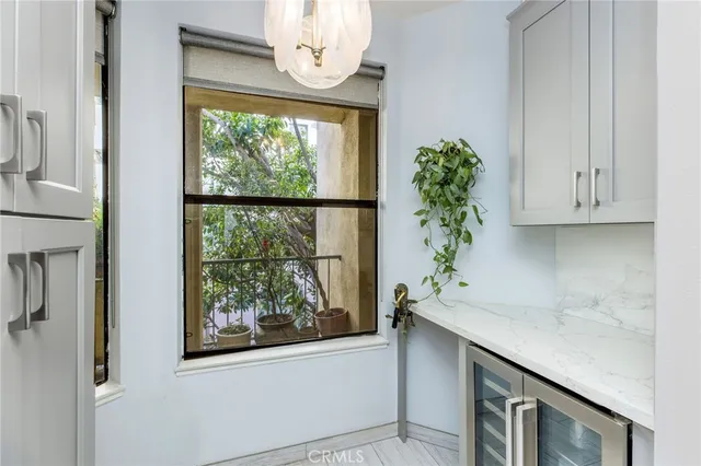 $699,000 | 425 East Ocean Boulevard, Unit 320, Long Beach, CA 90802