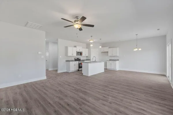 $309,900 | 318 East Theriault Court, Jacksonville, NC 28540