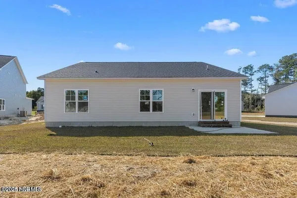 $309,900 | 318 East Theriault Court, Jacksonville, NC 28540