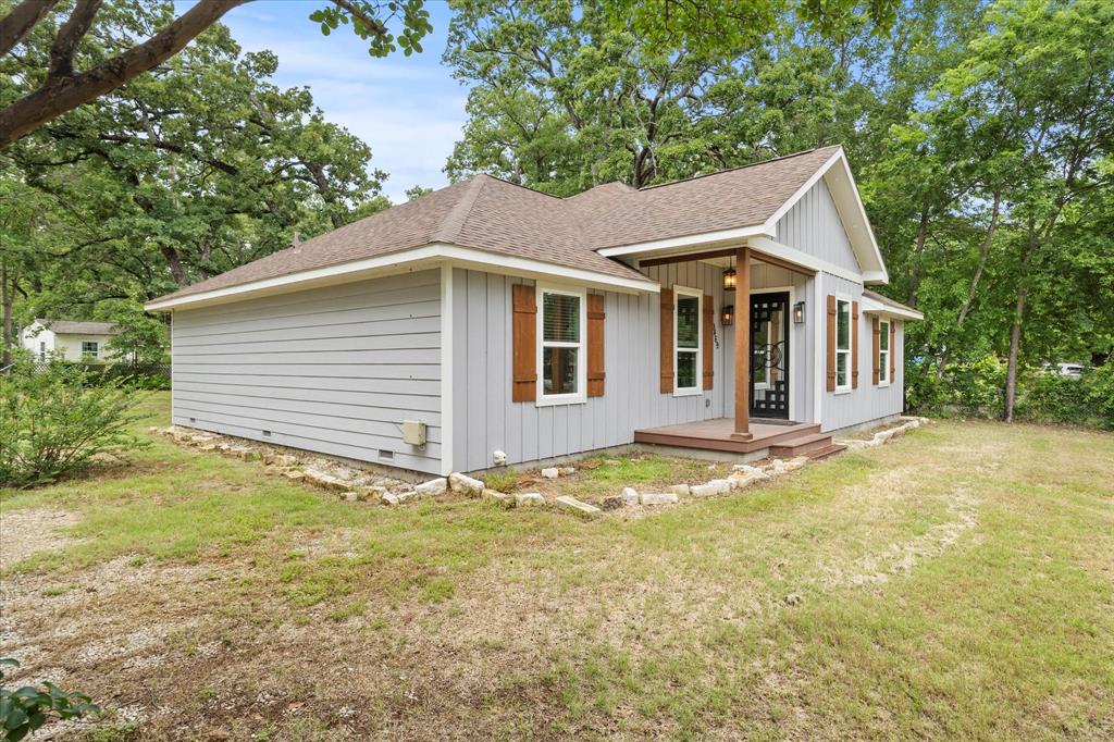 9469 Lakeland Loop Quinlan, TX 75474 - Photo 3 of 31