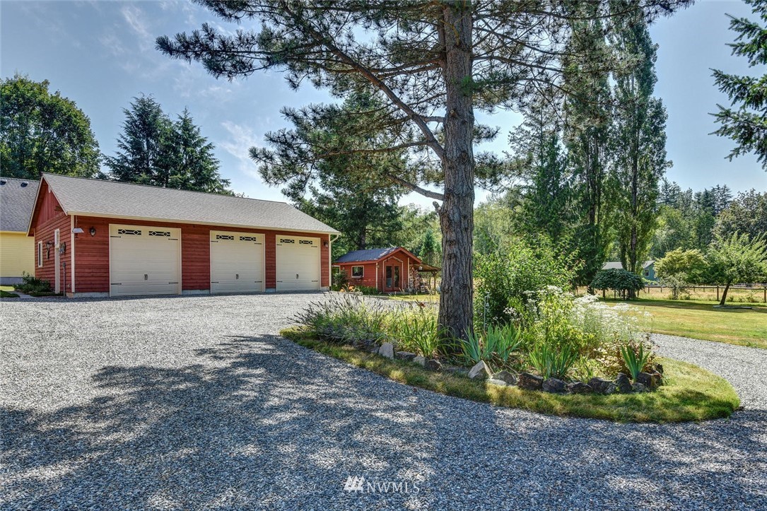 4903 Lake Alice Road Southeast Fall City, WA 98024 - Photo 22 of 23 Gallery Image 22