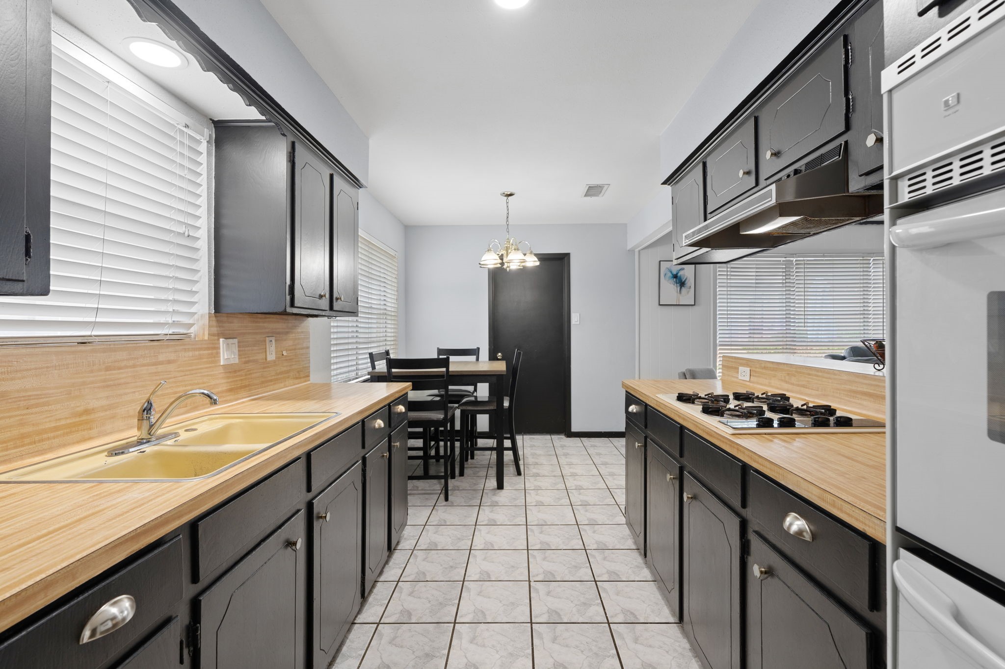 740 Post Street Houston, TX 77022 - Photo 10 of 33