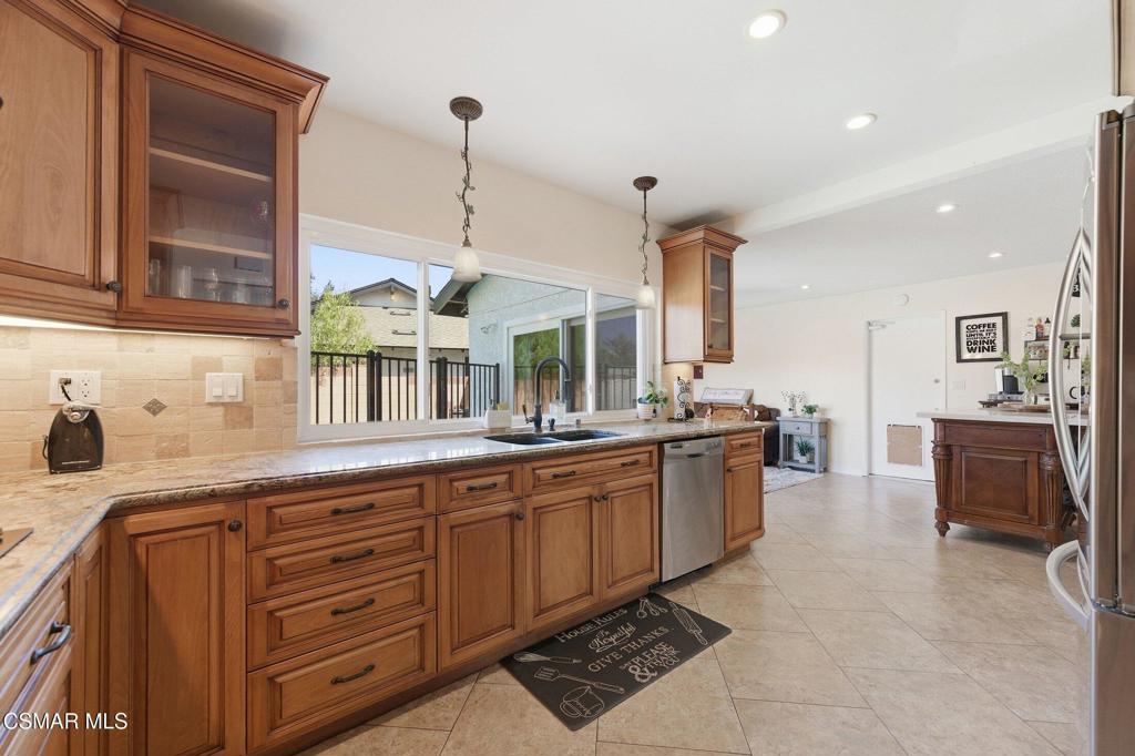 1837 Marcella Street Simi Valley, CA 93065 - Photo 16 of 66