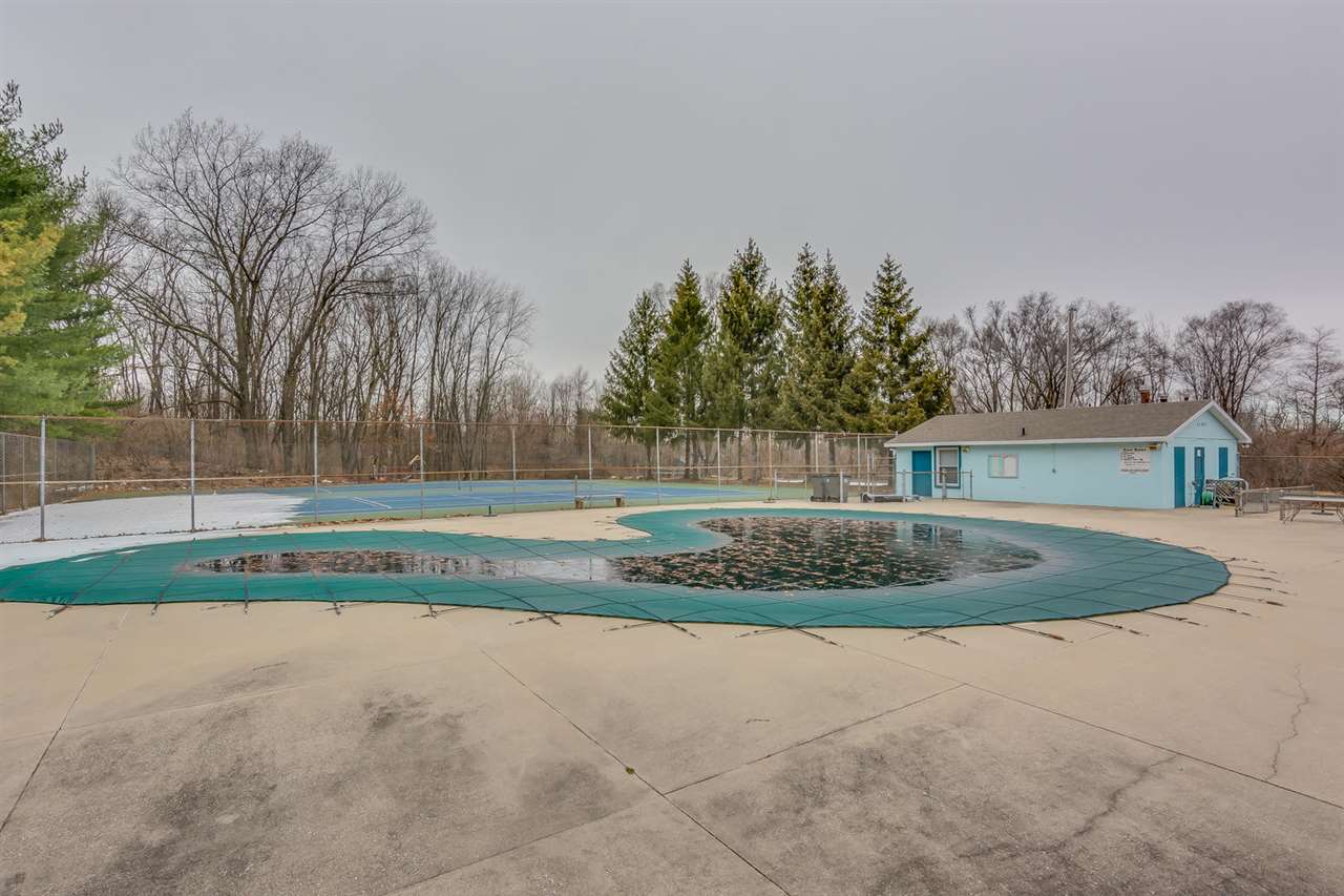 17274 Farmington Square Road Granger, IN 46530 - Photo 32 of 34 Gallery Image 32