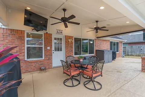 $385,000 | 15319 Court Green Trail, Cypress, TX 77433