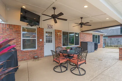 $385,000 | 15319 Court Green Trail, Cypress, TX 77433